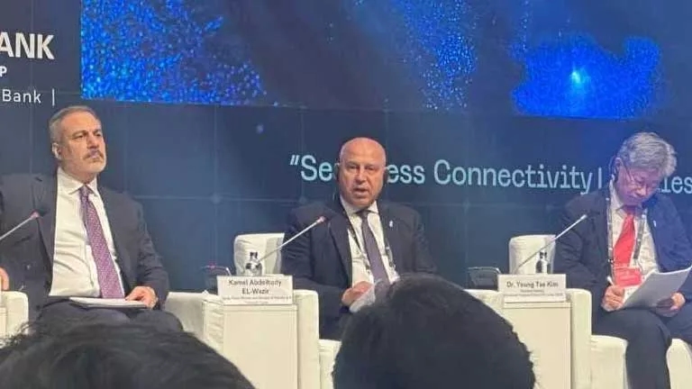 "الوزير" يشارك في منتدى الترابط العالمي للنقل 2025 بحضور أردوغان وممثلي 70 دولة