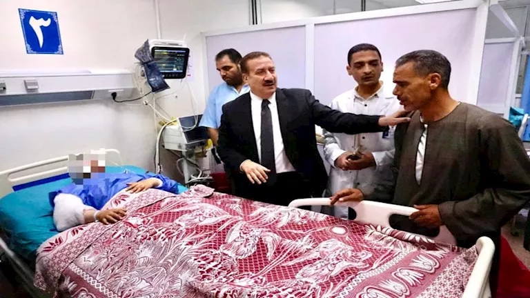 محافظ المنوفية يزور مصابي حادث الإقليمي ويأمر بتوفير إقامة لمرافقيهم