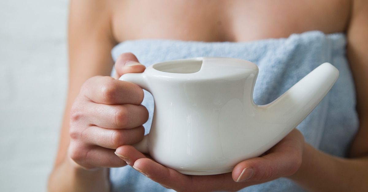 How to Do a Sinus Flush at Home