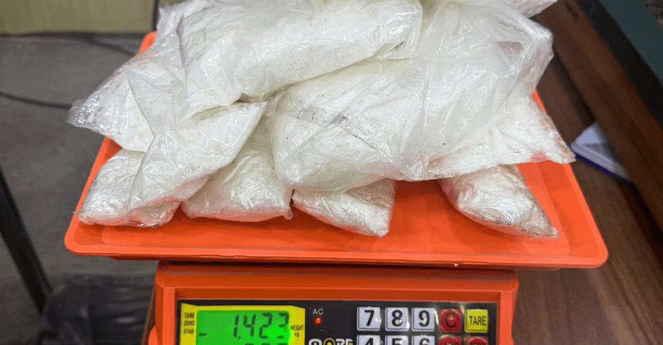 +1 kg of crystal meth seized at Iraq-Iran border