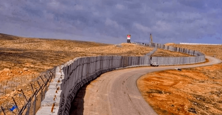 Iraq denies border breach with Syria