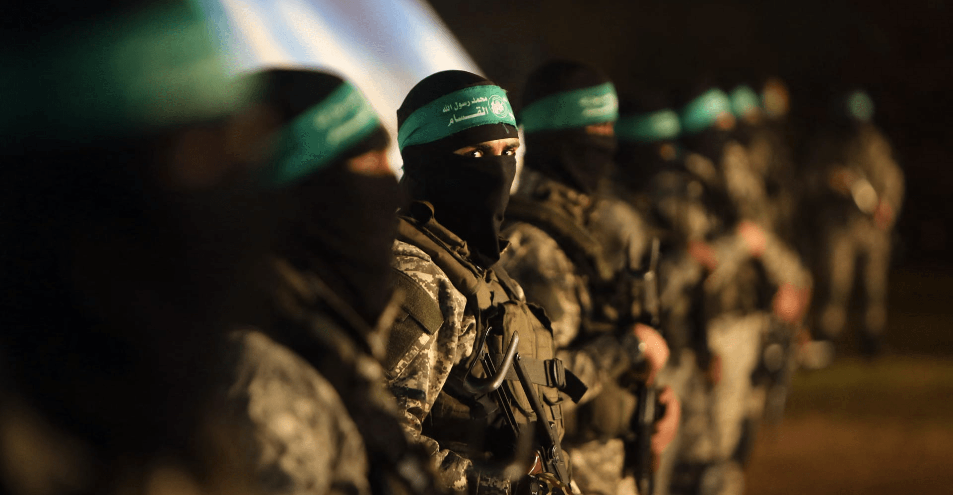 Hamas to free 10 hostages, demands Israeli withdrawal