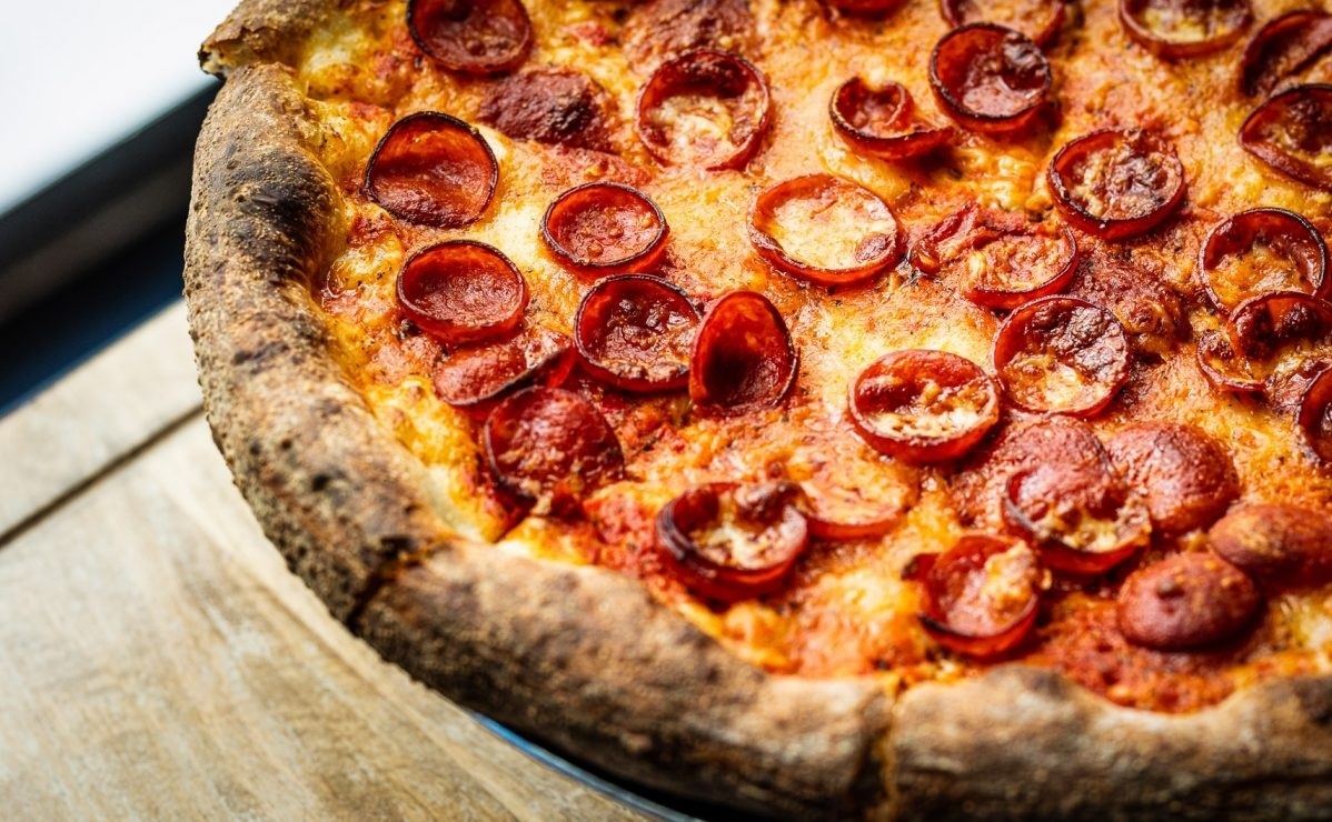 This Chicago pizza favorite was just named one of the best pizzerias in America