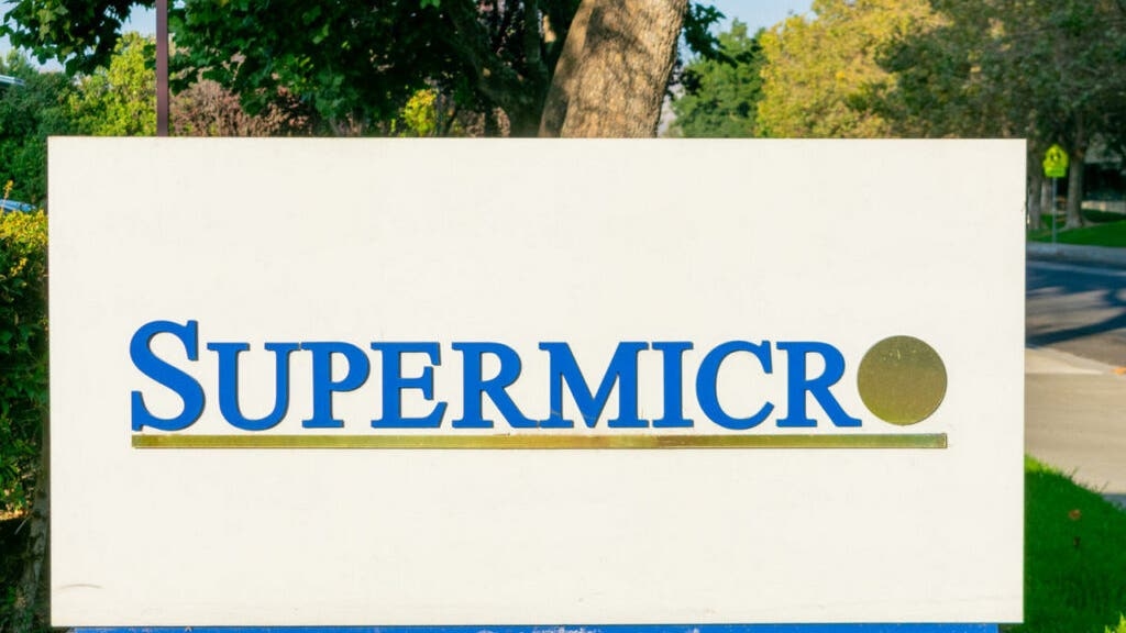 Can Super Micro's AI Demand Outpace Profit Margin Fears?