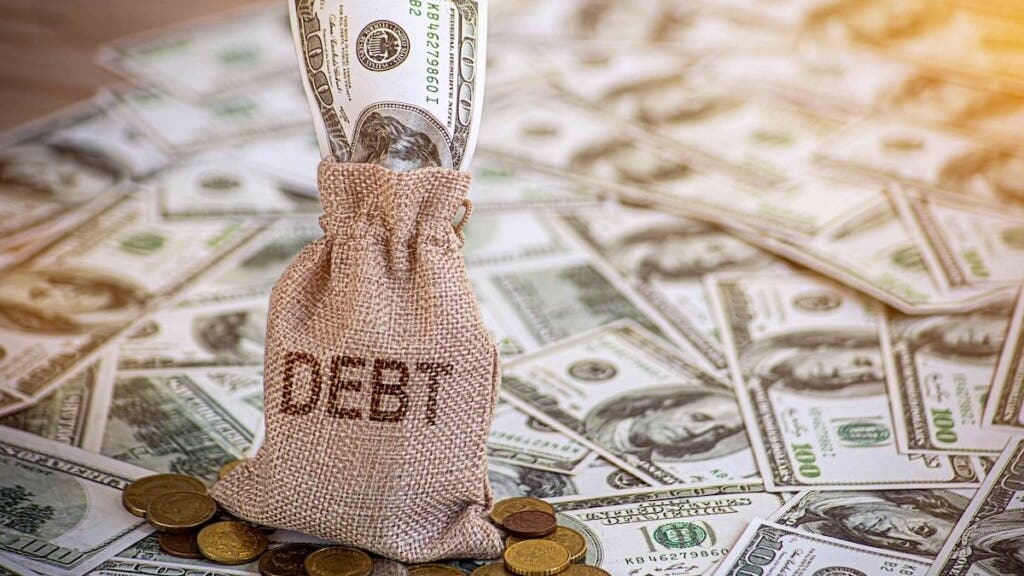 Kevin O'Leary Says If You Got A Bonus, Don't Blow It. Pay Off Your Debt, Kill Your Credit Cards, And Chase Freedom By Living Debt-Free