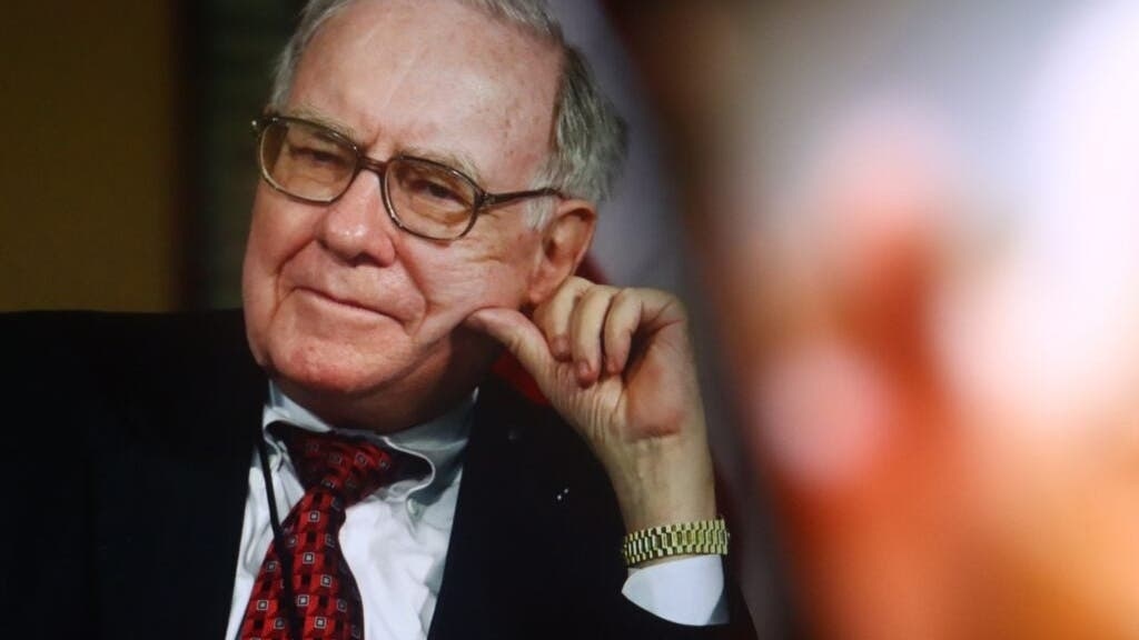 Forget 'Wealth': Warren Buffett Says This Word Is the True Measure of Success