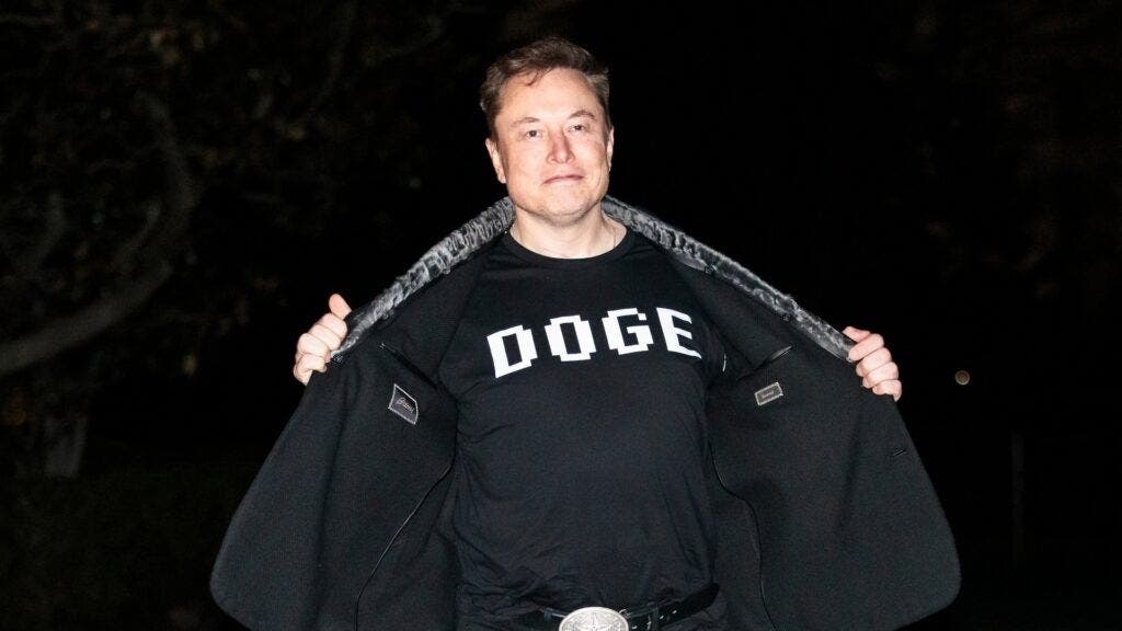 Elon Musk Reflects on Twitter's Dogecoin Logo Swap: 'That Was Awesome'