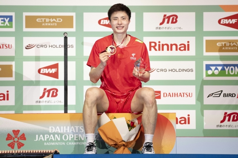 Shi beats Lanier to win Japan Open badminton title