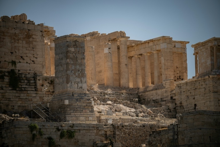 Greek heatwave drags out as temperatures near 46C