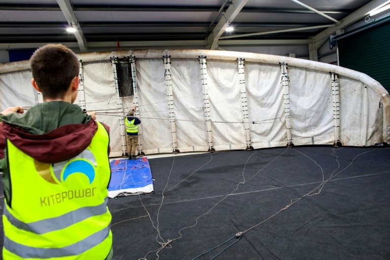 'Let's go fly a kite': Capturing wind for clean energy in Ireland