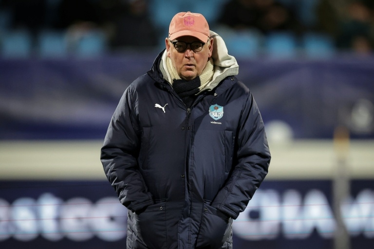 Rugby World Cup-winning Springboks coach White leaves Bulls
