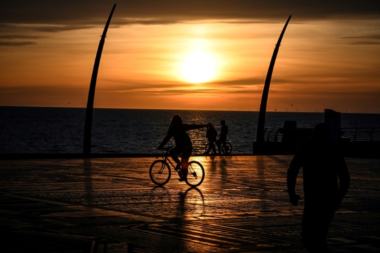 UK risks more extreme, prolonged heatwaves in future: study