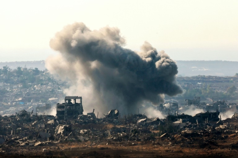 Gaza truce talks in the balance as Israel and Hamas trade blame