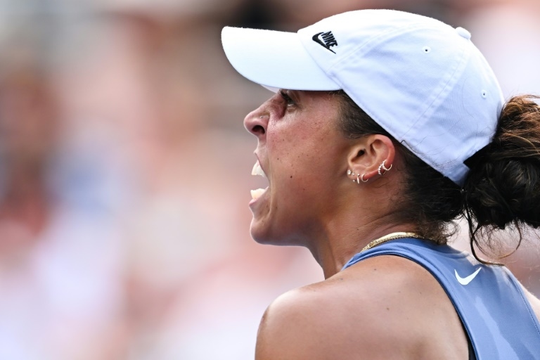 Osaka roars into WTA Montreal quarter-finals as Keys fights through