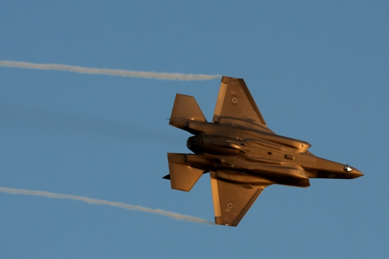 Judges to decide if UK can supply parts for Israeli warplanes