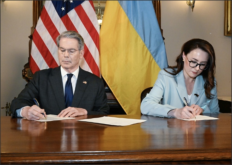 With minerals deal, Ukraine finds way to secure Trump support