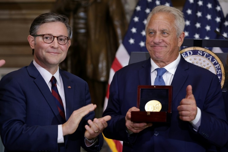 Three-time Tour de France winner LeMond receives Congressional Gold Medal