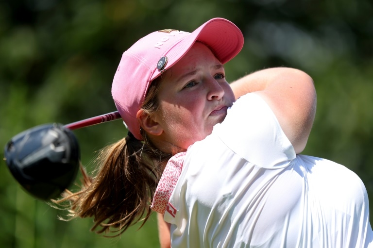 England's Woad turns pro at age 21 and joins LPGA Tour