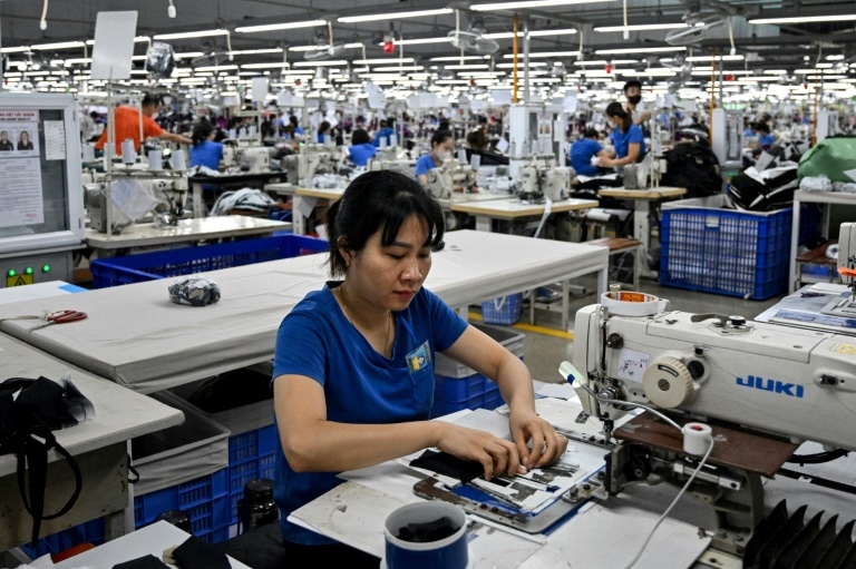 Vietnam posts 7.5% growth in first half of 2025