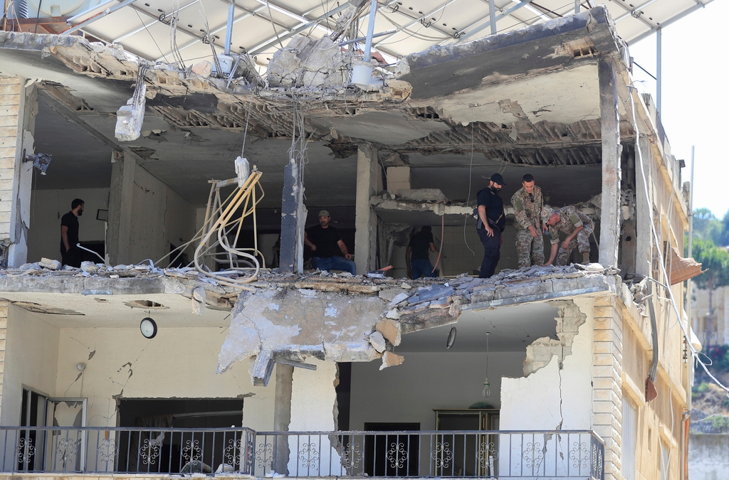 Israeli attacks on southern Lebanon kill three people