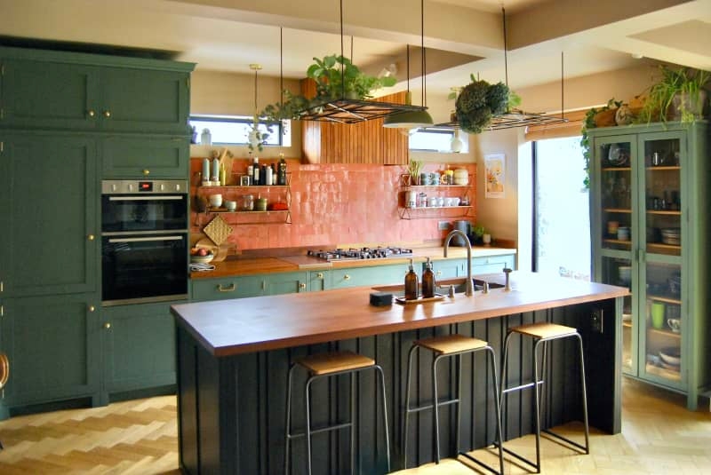 This Dramatic Hue Is the Color of Summer, According to a Survey