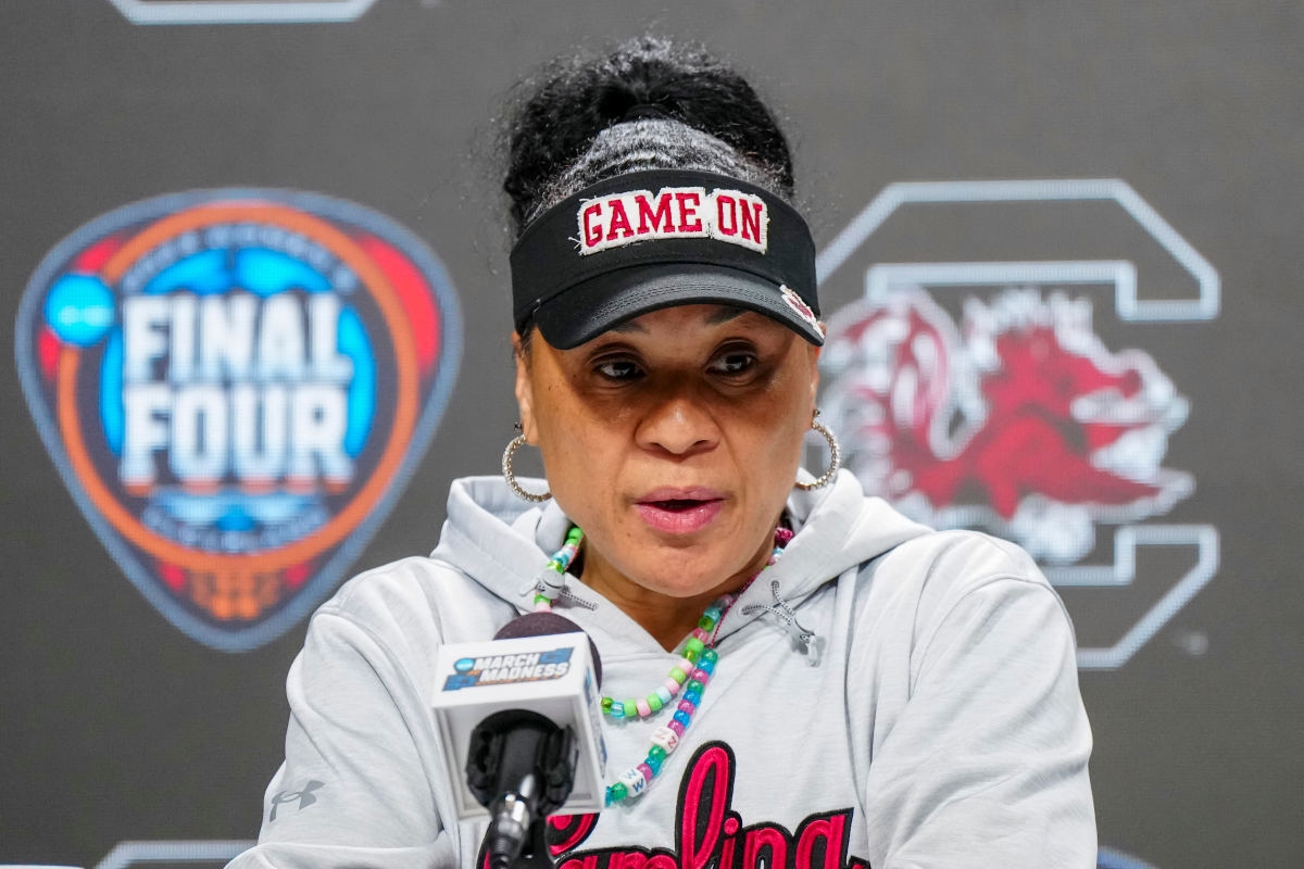 Dawn Staley Sends Message to South Carolina Players' Major Life Update