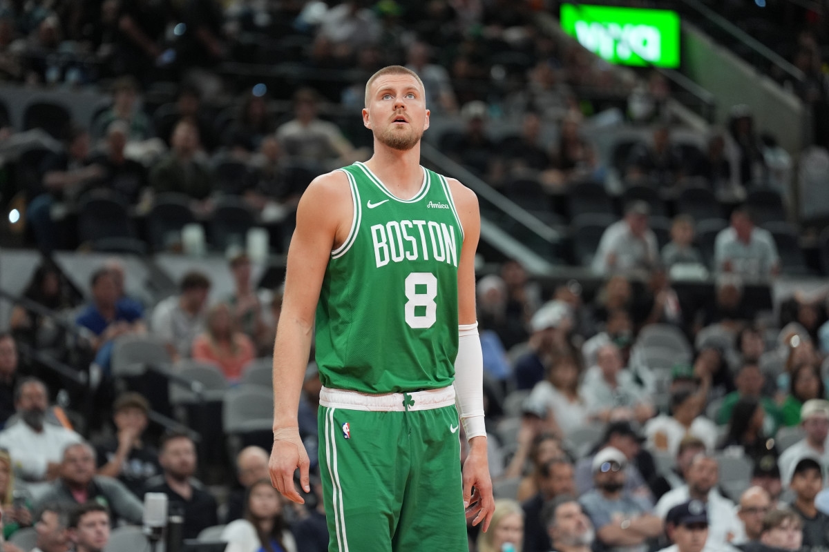 Atlanta Hawks Player in Kristaps Porzingis Trade Posts Immediate Reaction