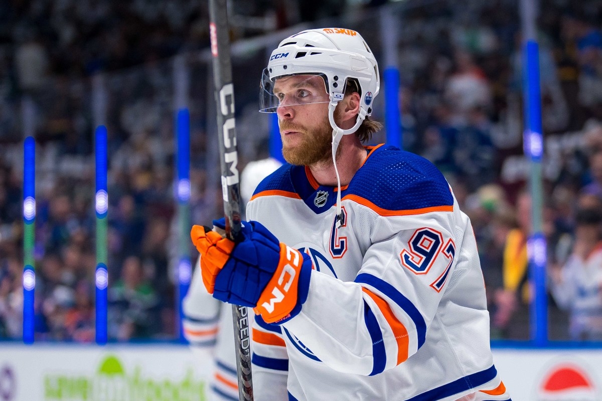 Maple Leafs Predicted to Land Connor McDavid, Build 'Dominant 1-2 Punch'