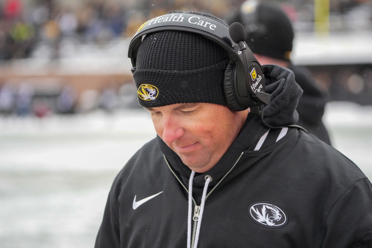 Mizzou Loses Talented DB Recruit to Conference Foe