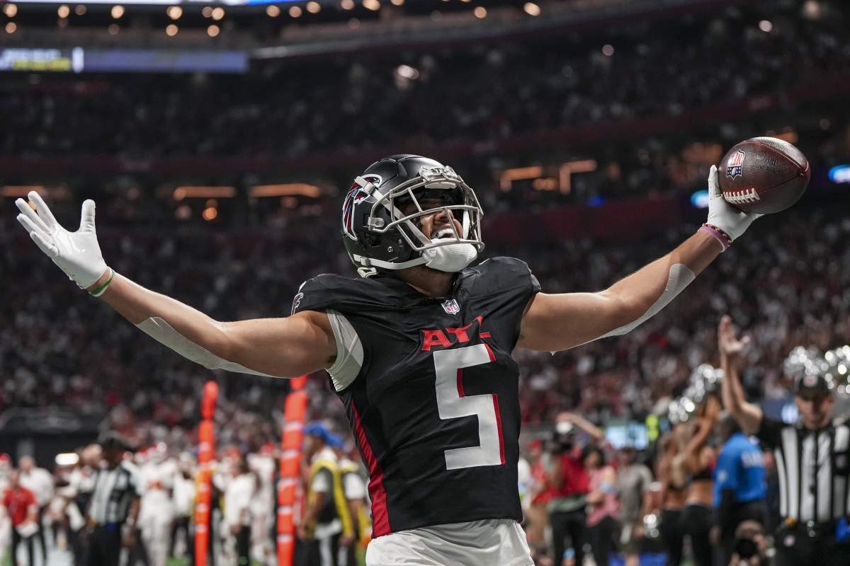 USC Legend Drake London Rises to No. 1 in Rare, Unique Category