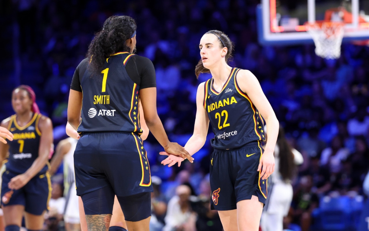 Fever Fans React to Traded Player's Return to Indiana During Aces Game