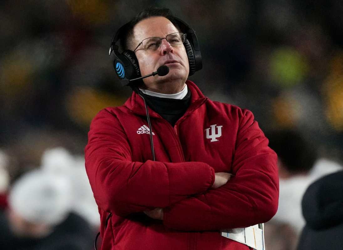 Nation's No. 1 Recruit Has Fiery Reaction to 4-Star EDGE Committing to Indiana