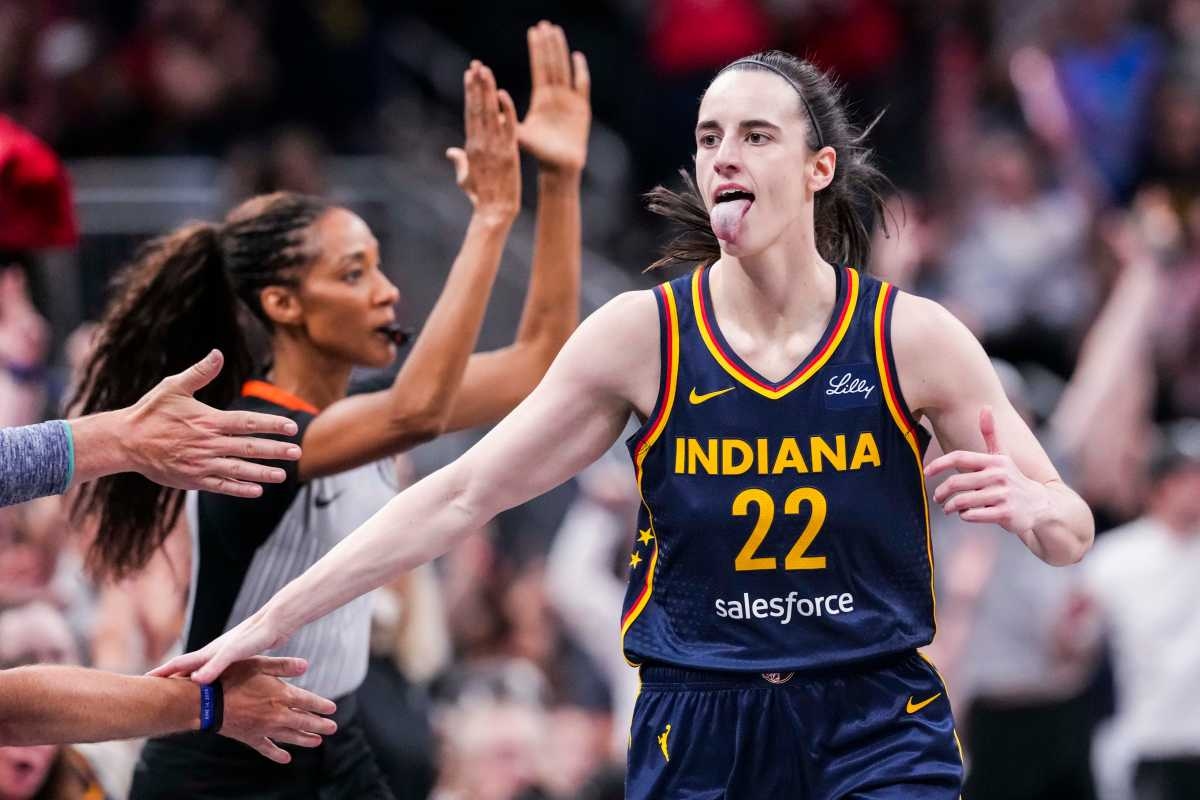 Insane Caitlin Clark 3-Point Shooting Statistic is Turning Heads