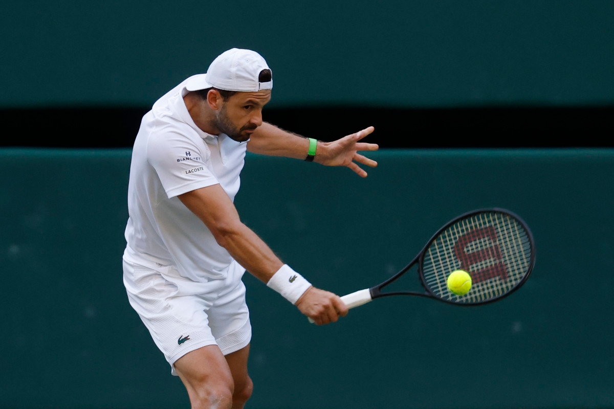 Actress Eiza Gonzalez Sends Message After Tennis Star Boyfriend Retires at Wimbledon