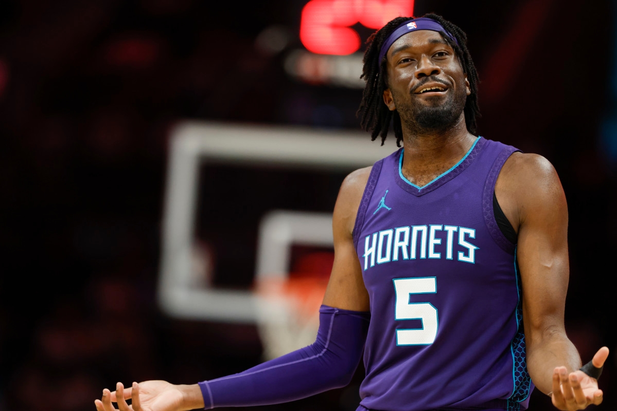 Suns Could Trade Mark Williams' Former Teammate After Hornets Deal