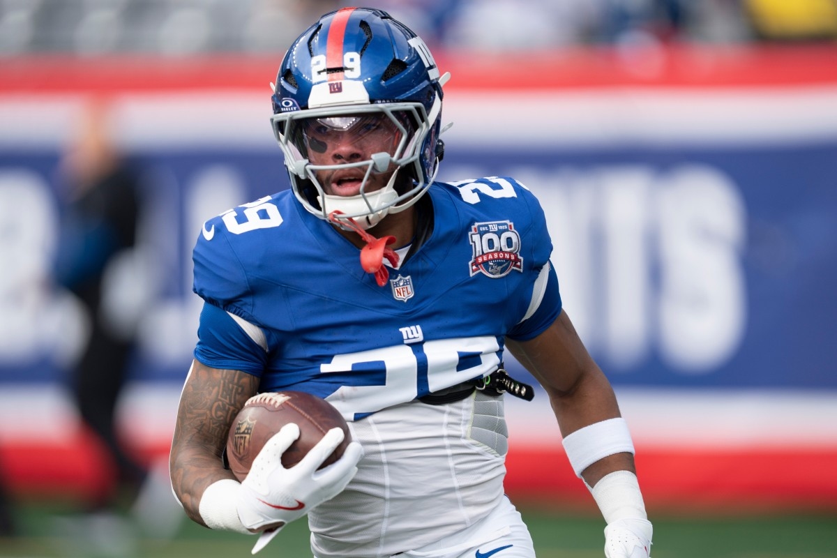 Giants' Top Offensive Weapon Speaks Out on Looming QB Controversy