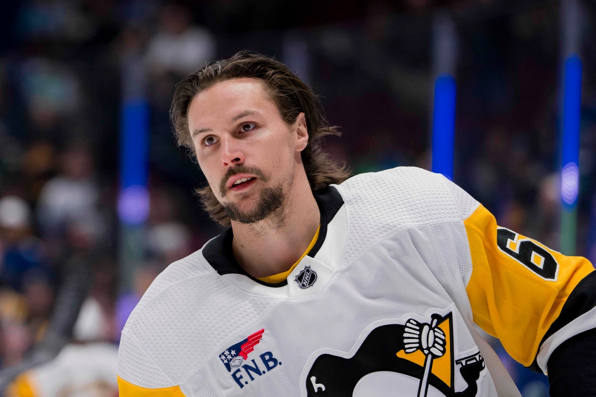 New Update on Erik Karlsson's Mindset Will Catch Penguins Attention