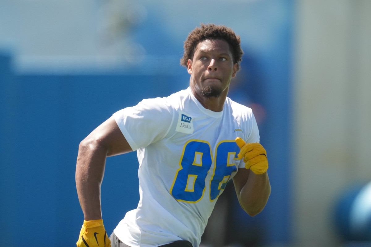 Chargers Rookie TE Draws Comparison to Former Pro Bowl Star
