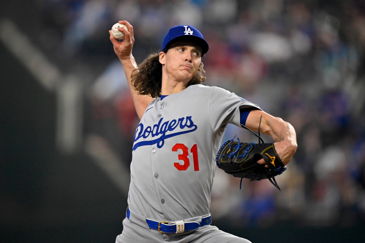 Dodgers' Dave Roberts Gives Update on Tyler Glasnow's Return