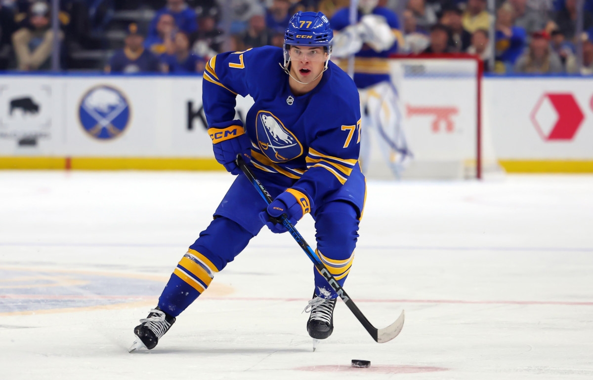 Sabres Turned Down Multiple Blockbuster Trade Offers for JJ Peterka: Report