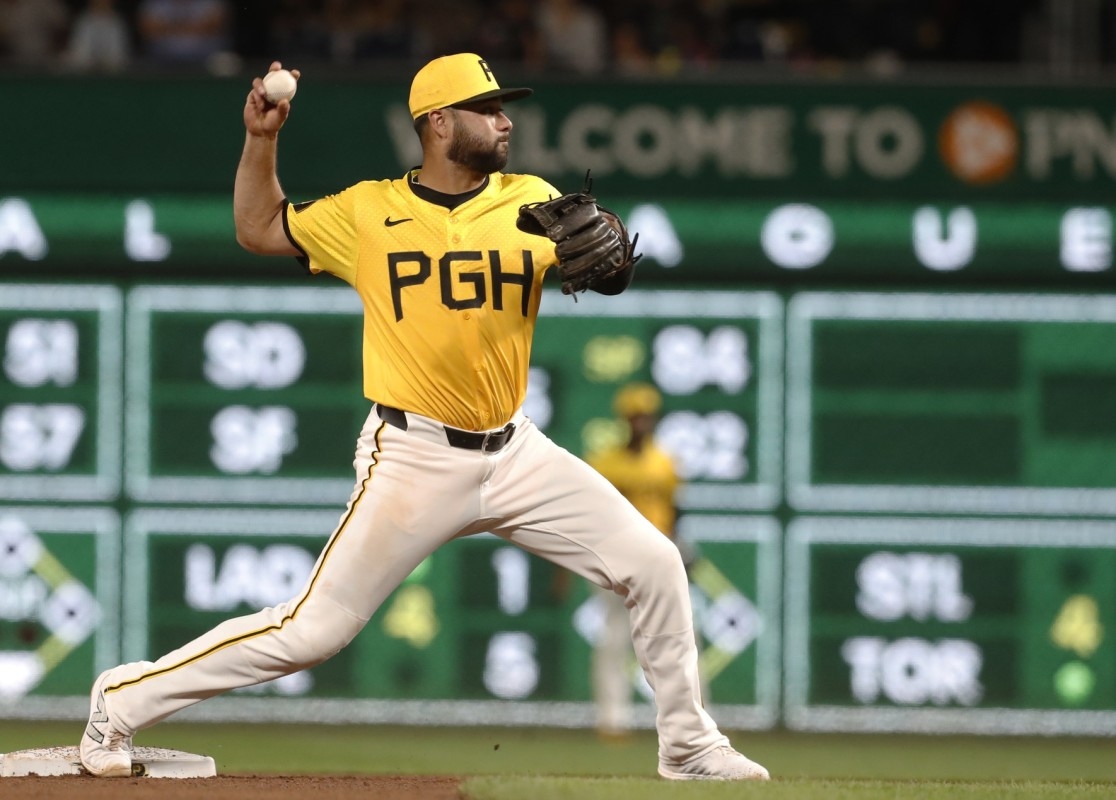 Detroit could add another former Yankees infielder as trade deadline approaches