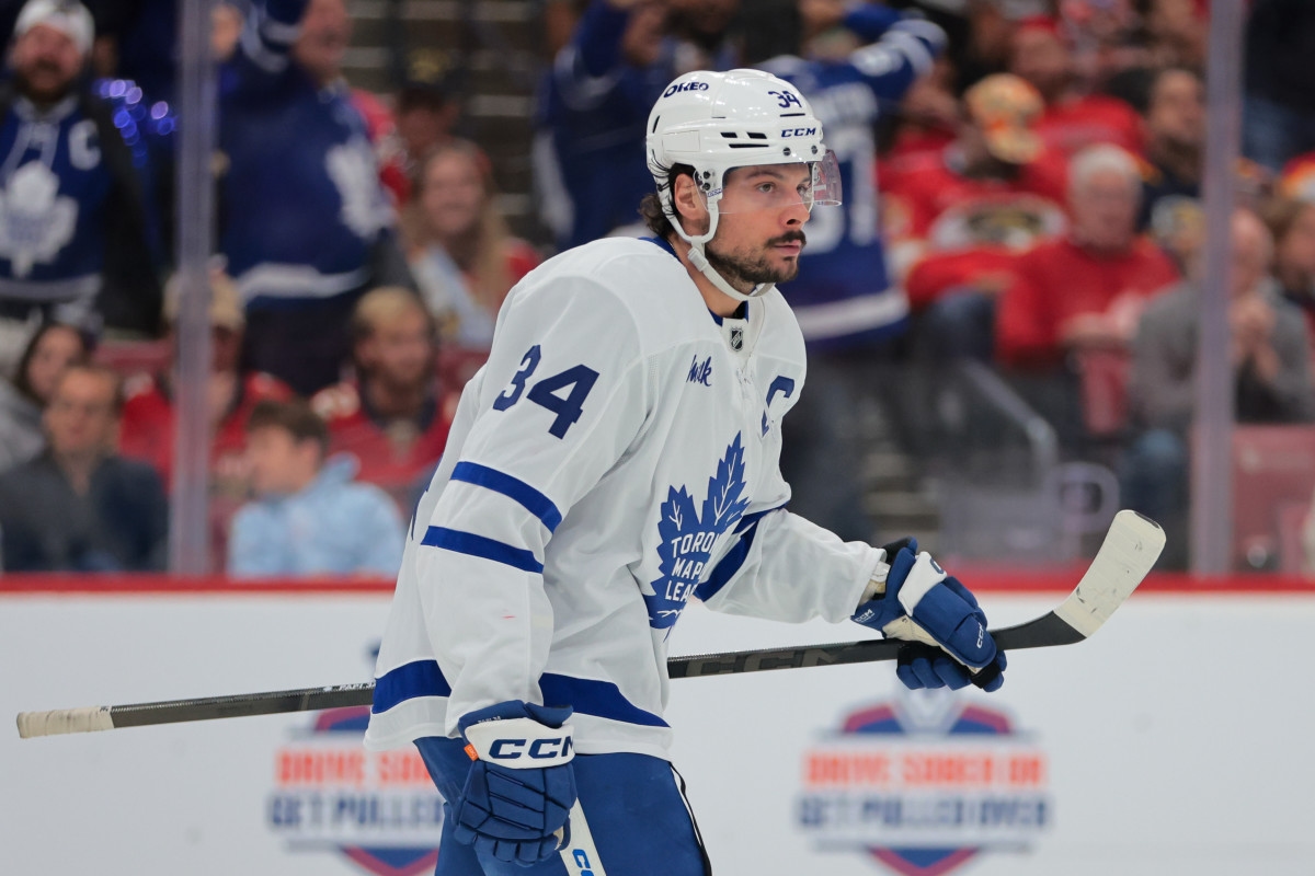 NHL Analyst Warns of Maple Leafs' 'Massive Failure' This Offseason