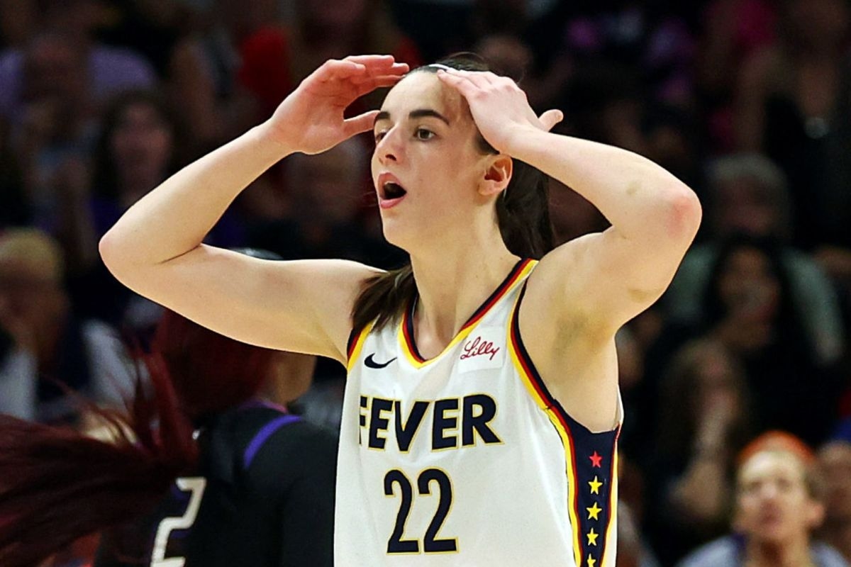 Caitlin Clark Fan Thrown Out Of Fever-Sun Game