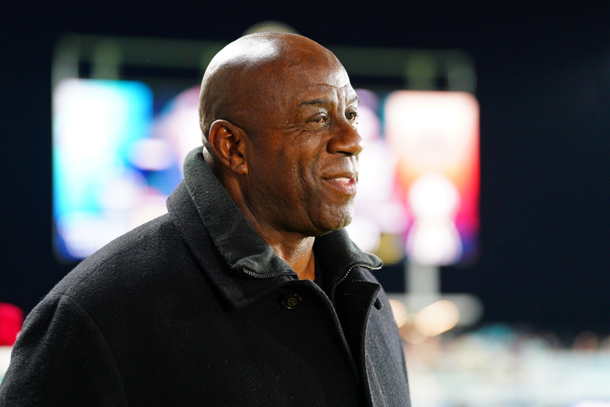 Magic Johnson Makes Strong Prediction After Kevin Durant Trade