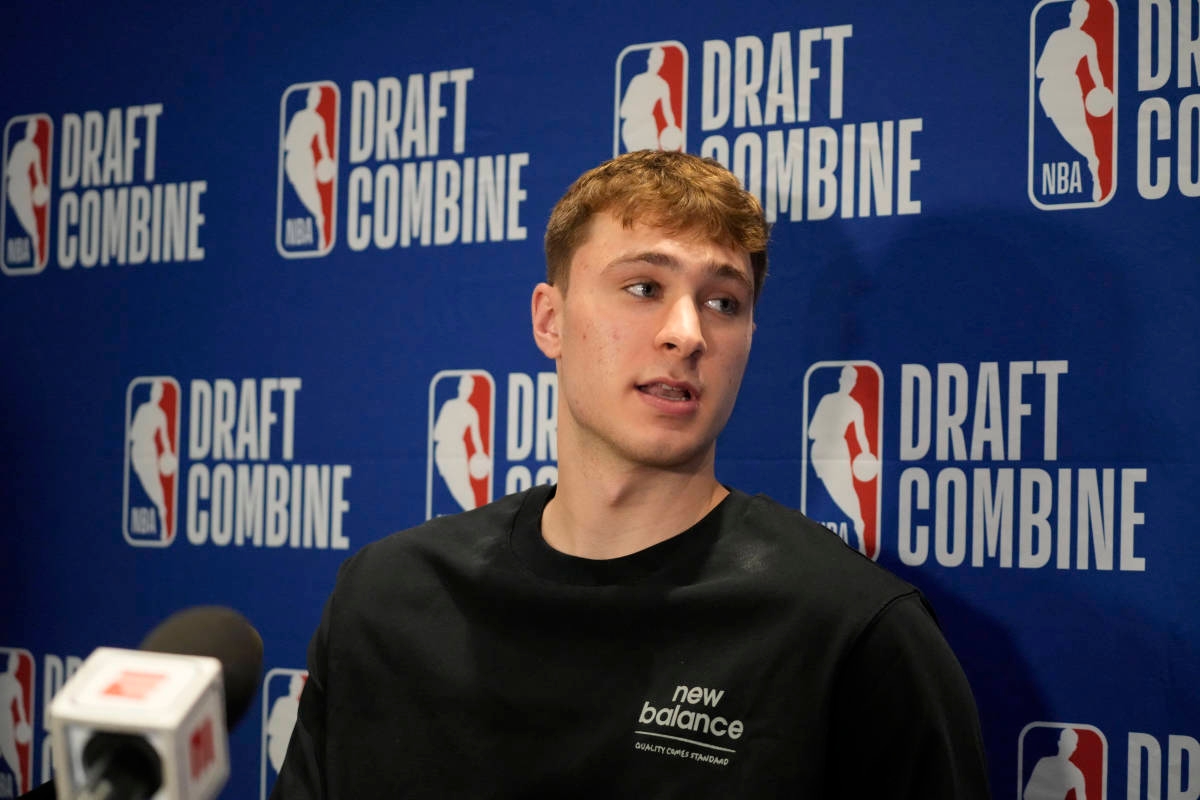 Steph Curry Shares Missed Play Involving Cooper Flagg