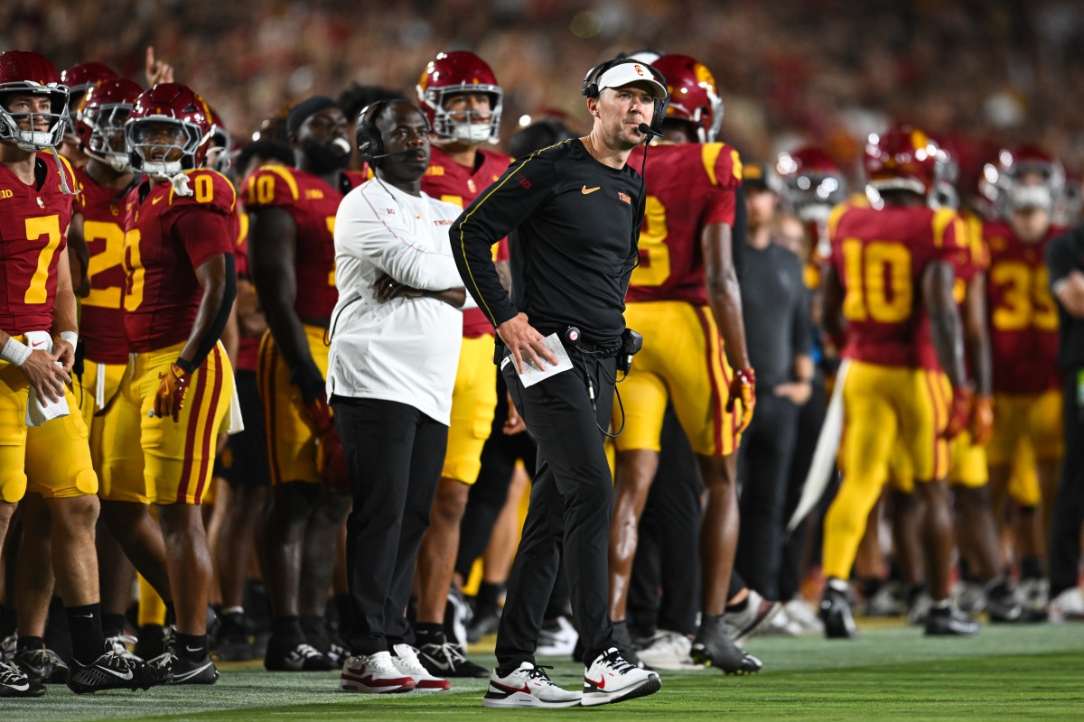 Former USC 5-Star Sends Message After Finding New CFB Home
