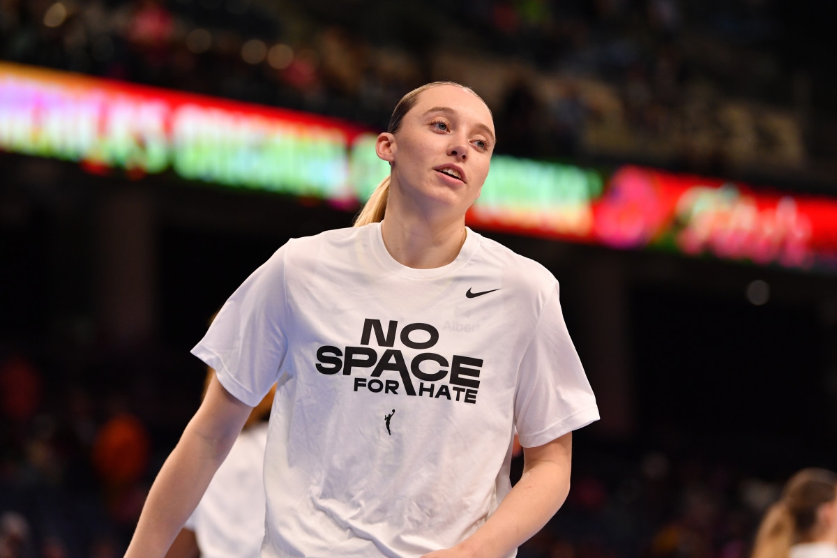 Dallas Wings Coach Issues Statement on Paige Bueckers' Injury After Big Game Against Fever