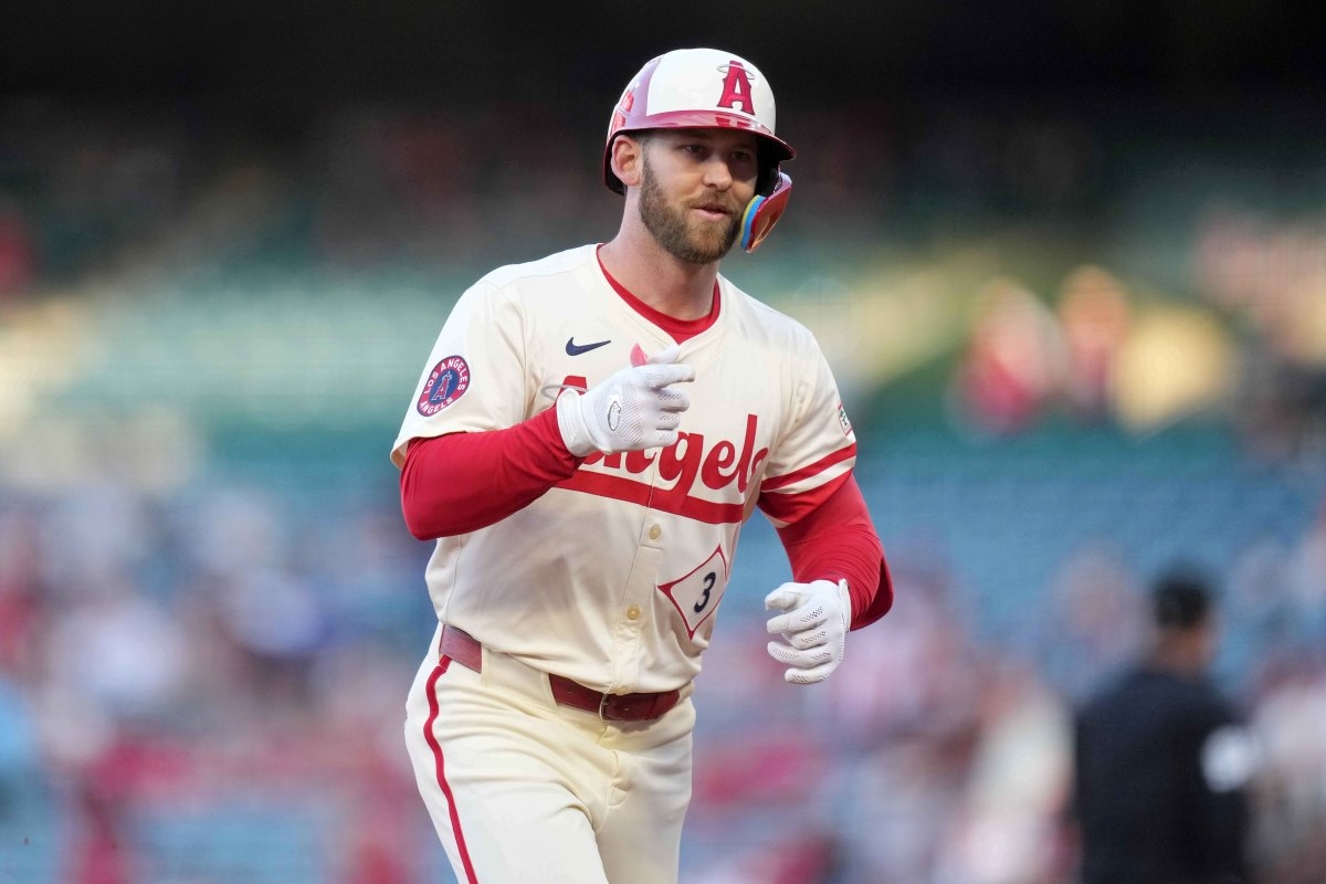 Cubs Eyeing Angels' Taylor Ward to Solidify Offense
