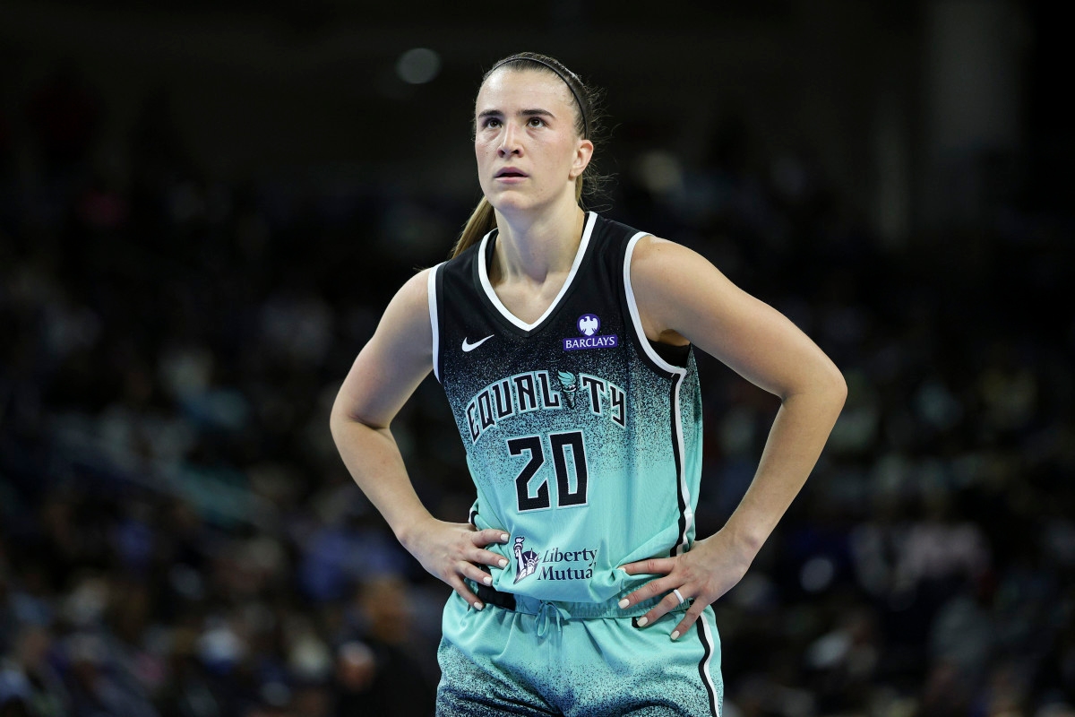 Sabrina Ionescu Reacts to Kate Martin's Big Play After Liberty-Valkyries Game