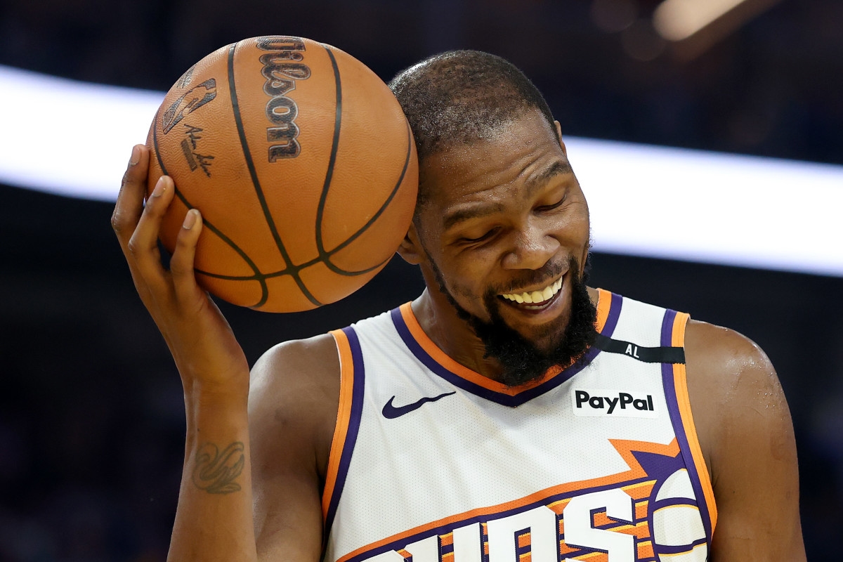 Suns Have Reason to Avoid Spurs in Kevin Durant Trade